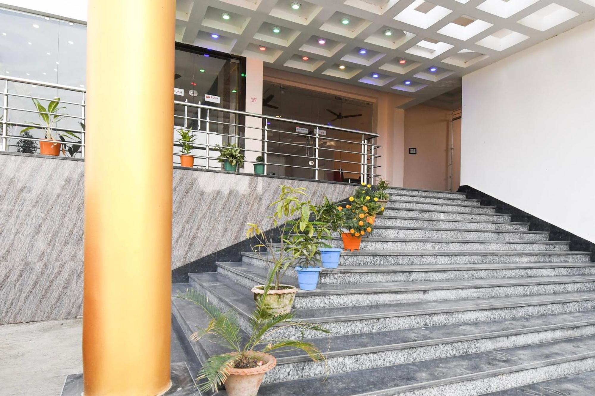 Hotel O Nilmadhab International Tarapith Exterior foto